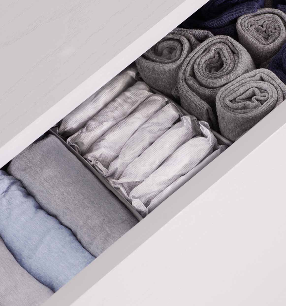 Depend® Incontinence Guards for Men Feature: Convenient storage to fit into your lifestyle